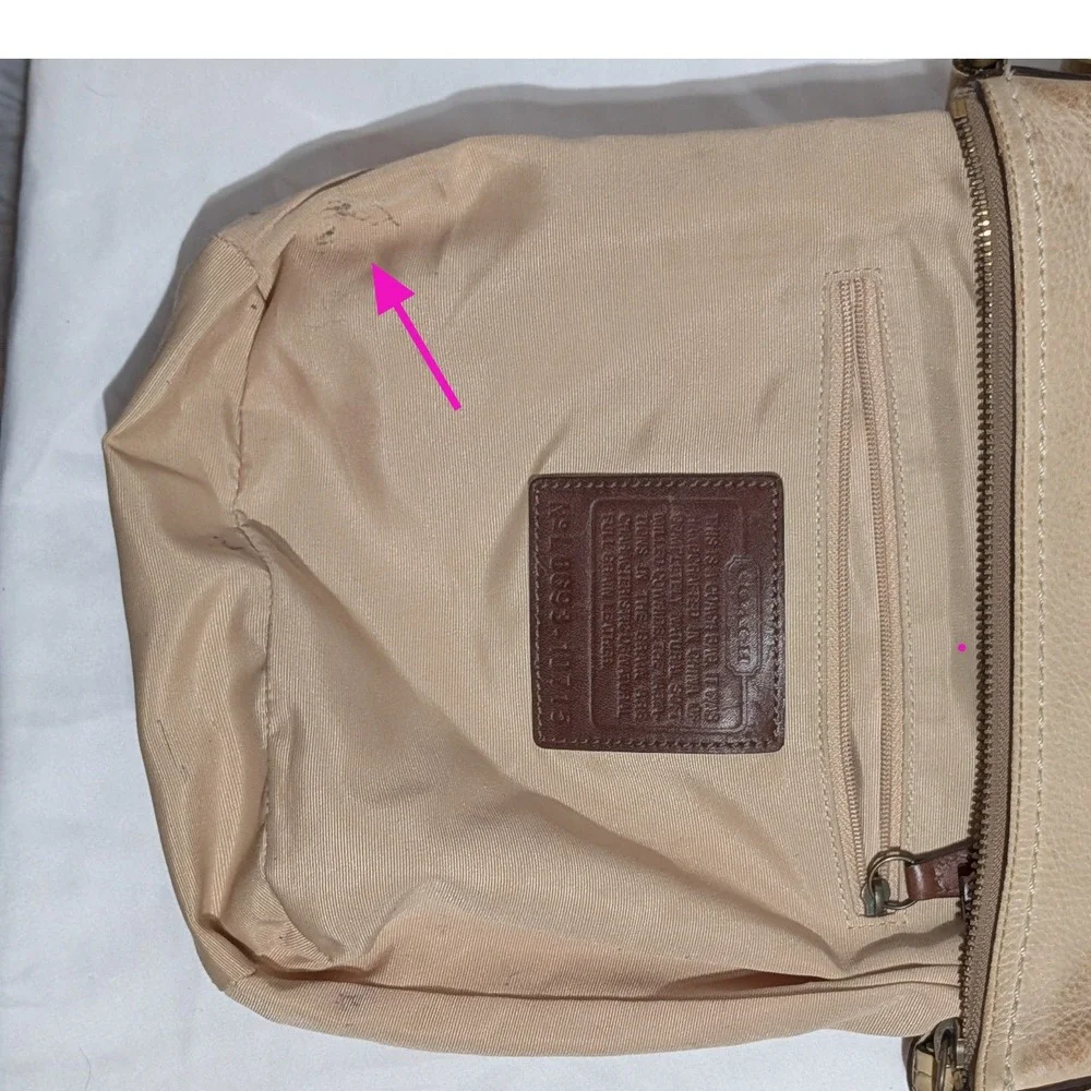 Coach Legacy Slim Duffle Crossbody Bag Tan Leather‎ Folding Strap Y2K Vintage